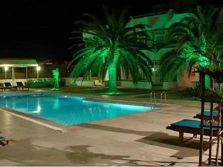 Palm Hotel
